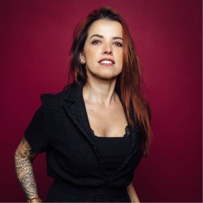 Cristela De Oliveira 